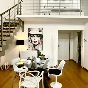 https://loft-manifatture-milano.it-lombardy.com